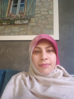 دکتر راهله حسنی زاده