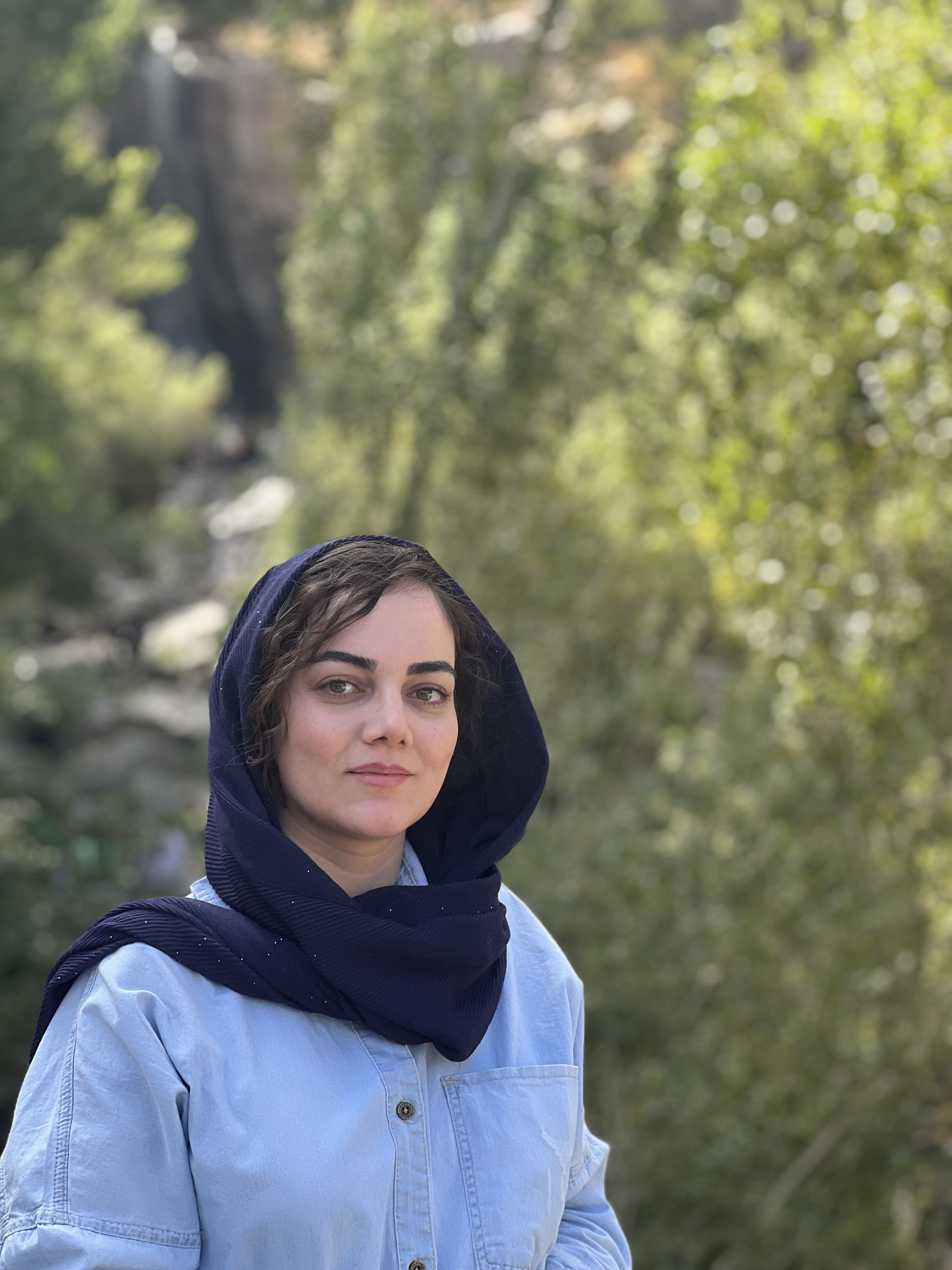 دکتر زهرا محمودی