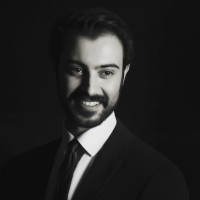 دکتر میلاد پارسا